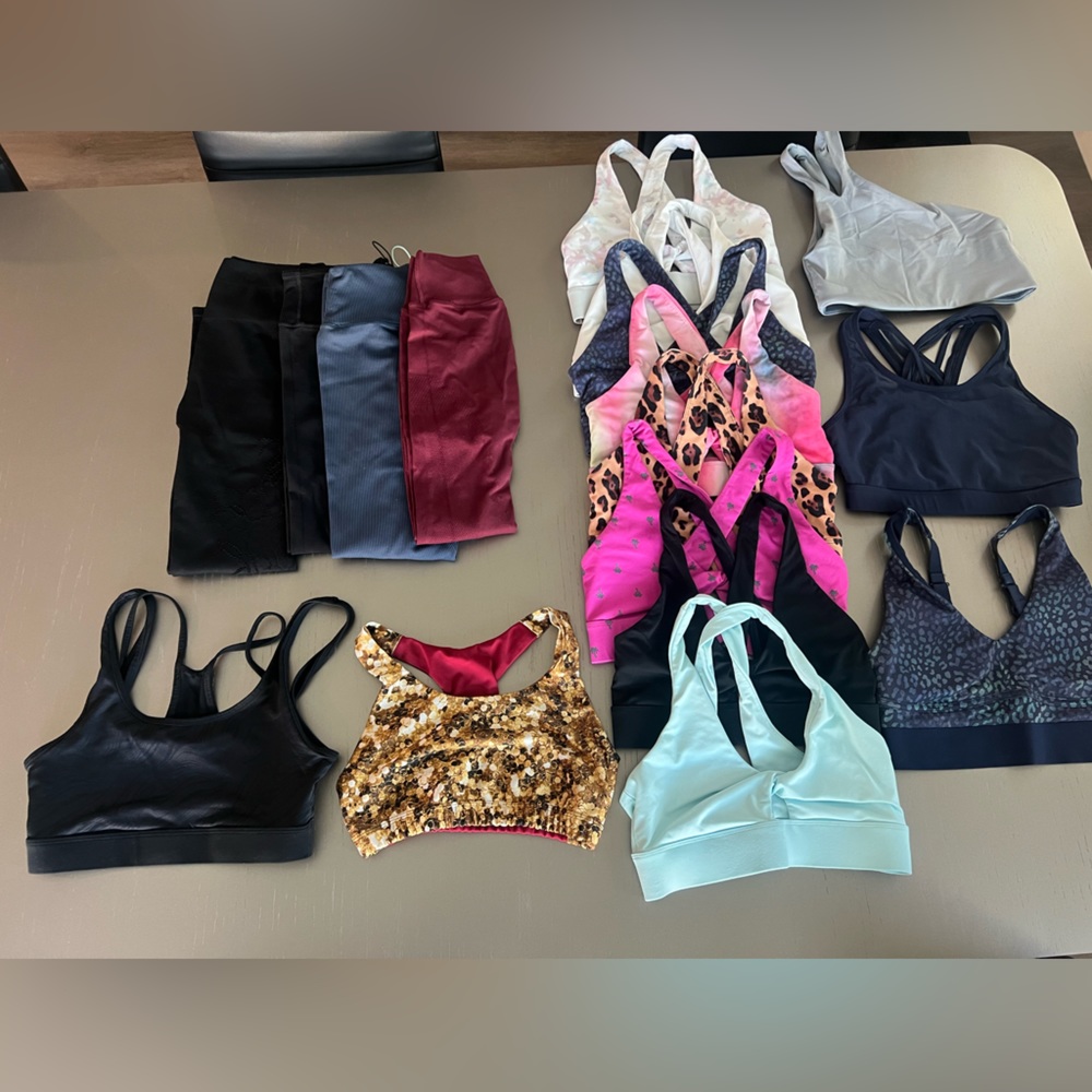 Huge lot of Fabletics size small 4 full length leggings and 13 SM sports bras